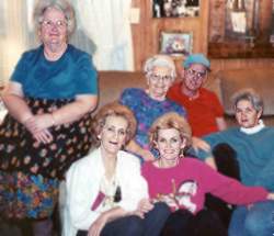 The family of Jim and Bernice (Holiman) Vanderheiden