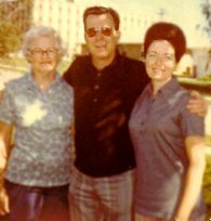 Ph07WilliamsMaryEnsignBrentPat1973-195.jpg (9906 bytes)